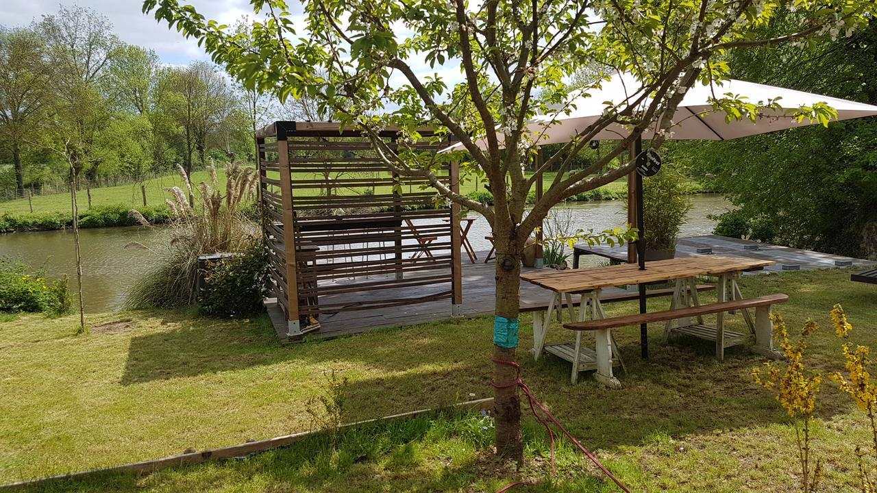 La Belmontaise Bed and Breakfast Beaumont-sur-Sarthe Esterno foto