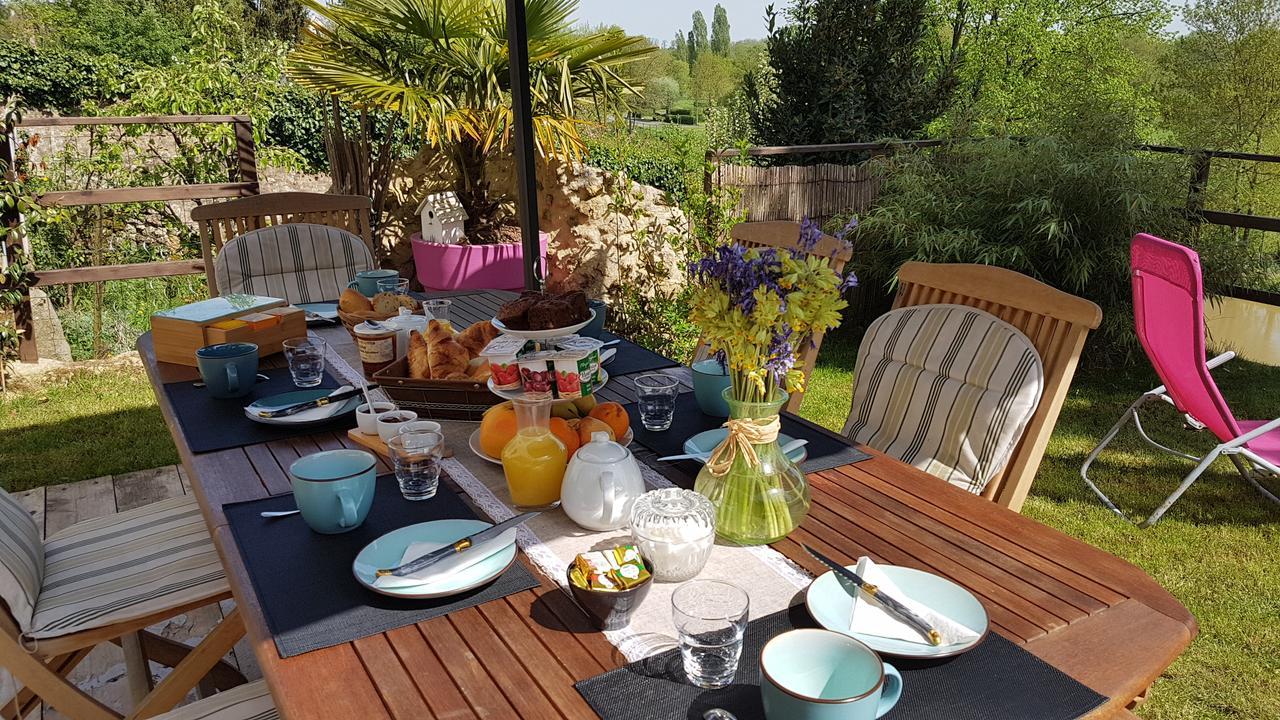 La Belmontaise Bed and Breakfast Beaumont-sur-Sarthe Esterno foto